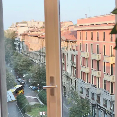 Tiny Attic, Corso Buenosaires, 6min To Duomo Milan
