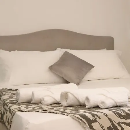 Tiny Attic, Corso Buenosaires, 6min To Duomo 3* 米兰