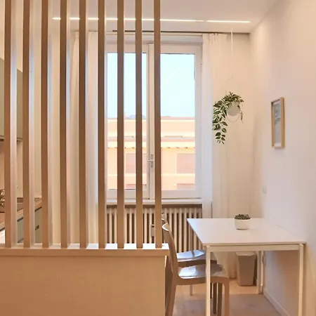 Ξενοδοχείο με διαμερίσματα Tiny Attic, Corso Buenosaires, 6min To Duomo